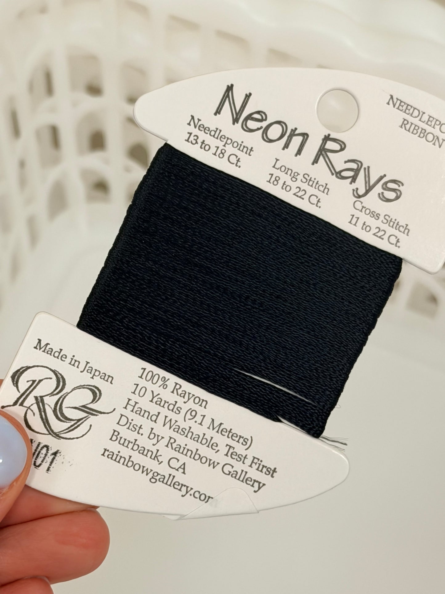 Neon Rays Black N01