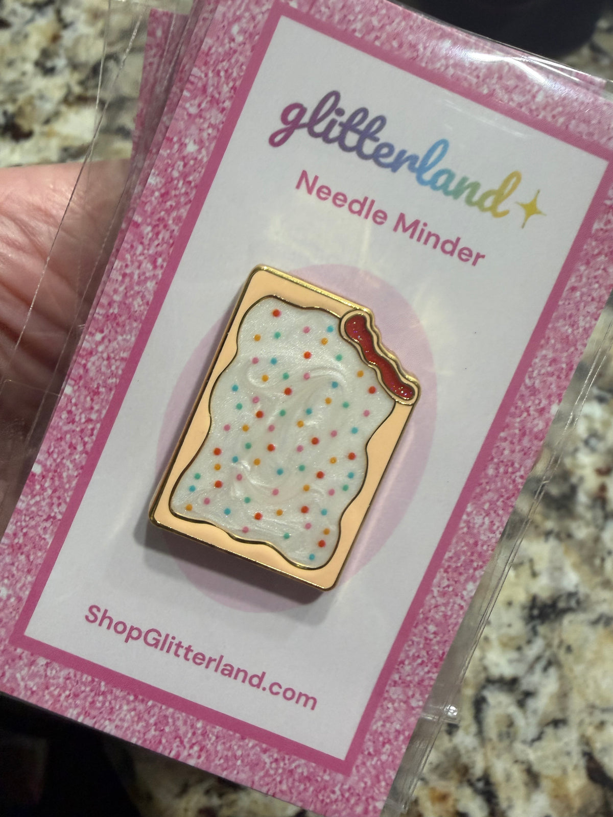 Toaster Pastry Needle Minder
