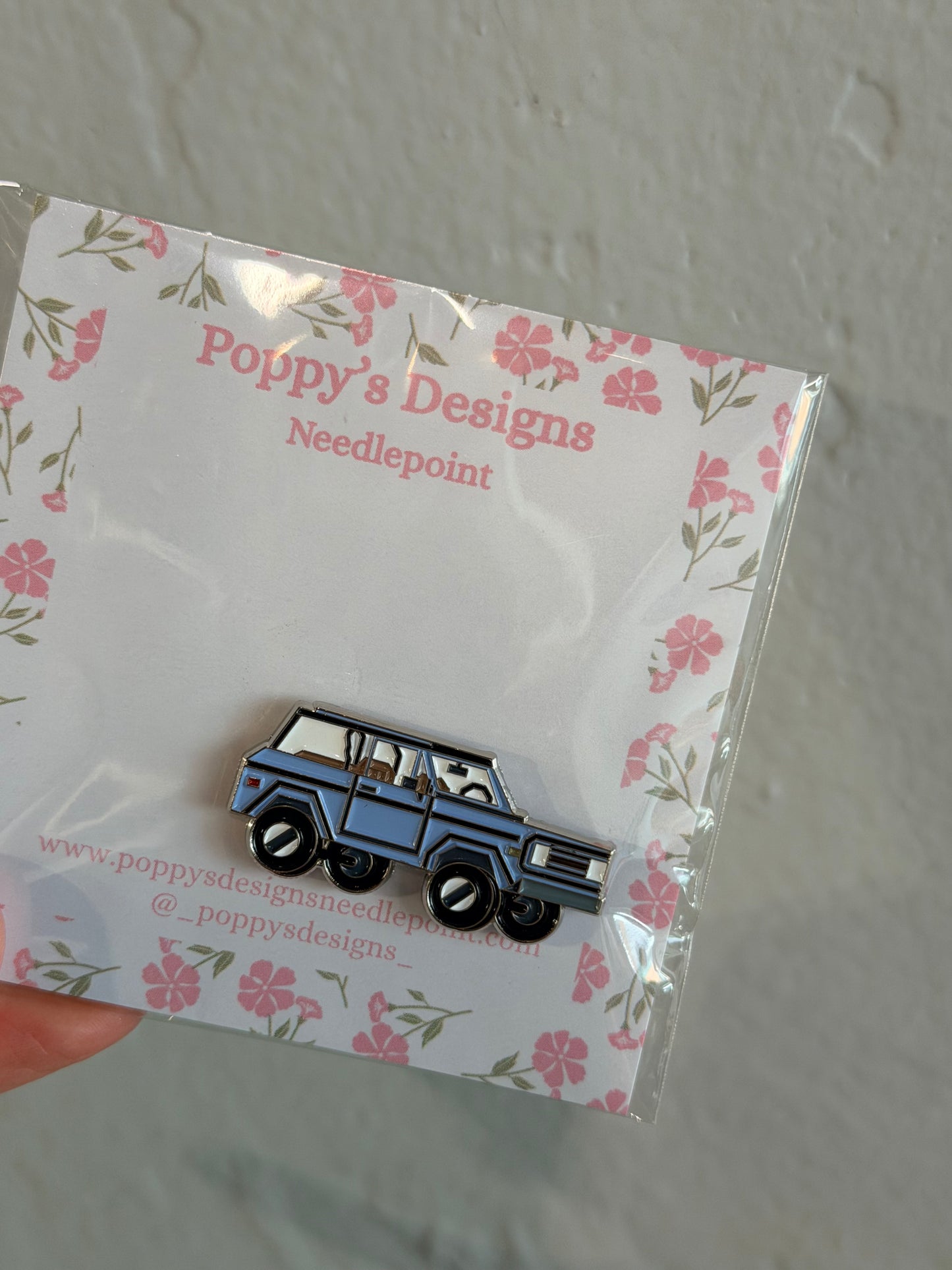 Beach Bronco Needle Minder