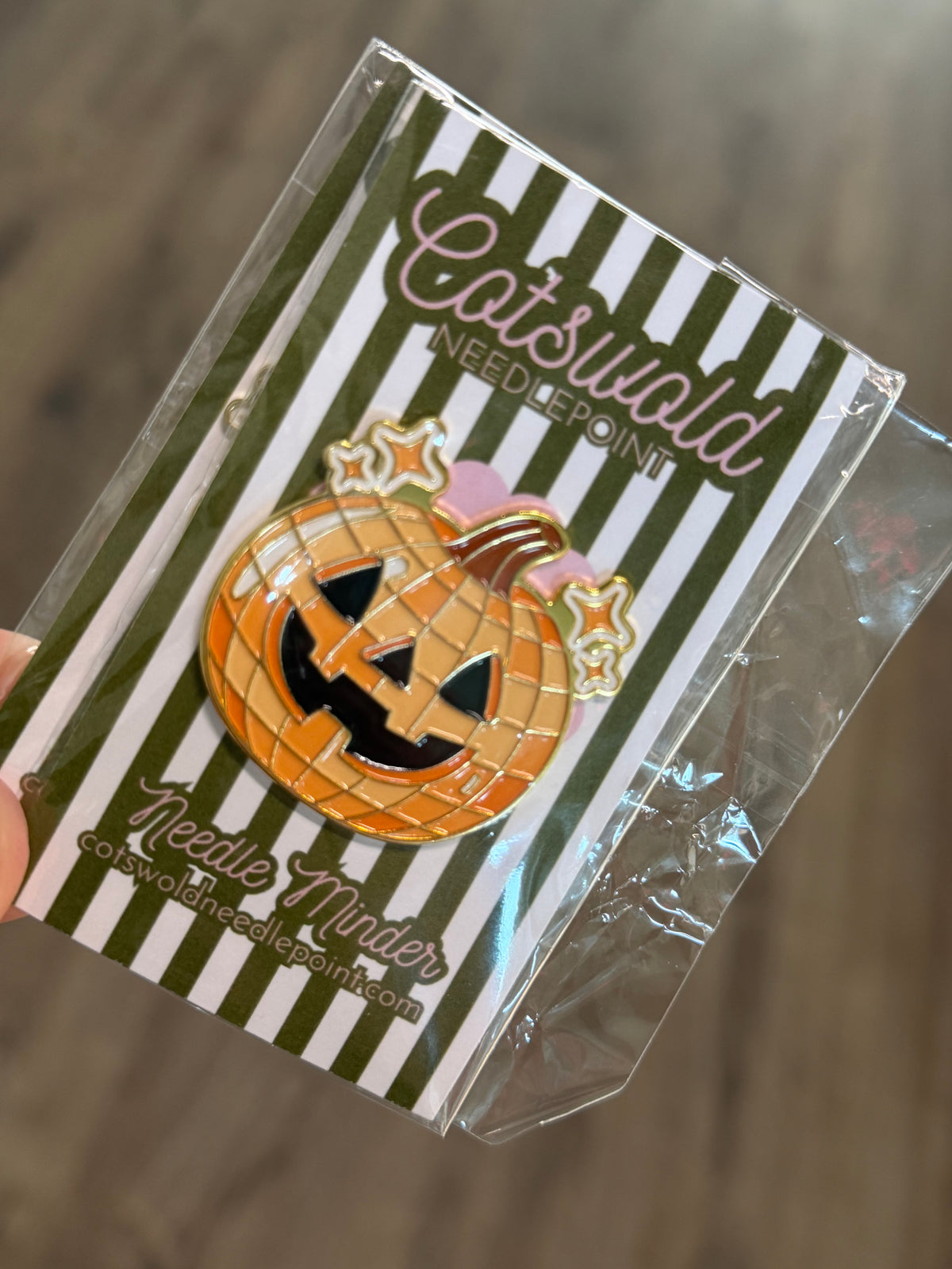 Jack-O'-Lantern Pumpkin Needle Minder