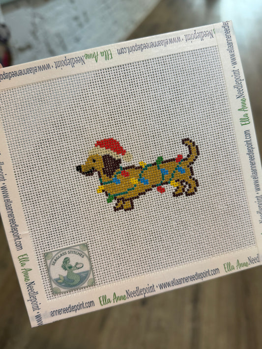 Christmas Dachshund | Santa Hat and Lights