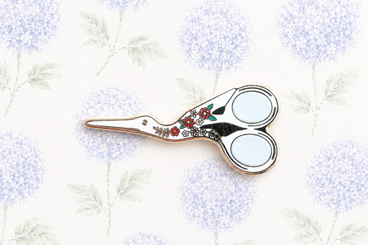 Embroidery Scissors Needle Minder
