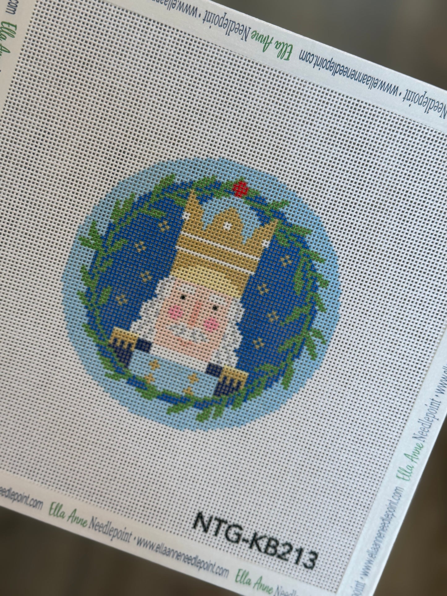 Nutcracker Round | Ludwig