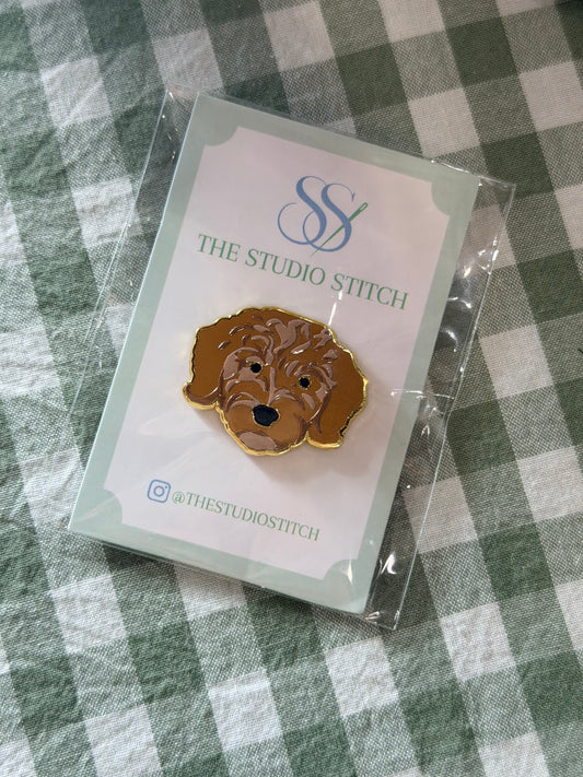 Golden Doodle Needle Minder